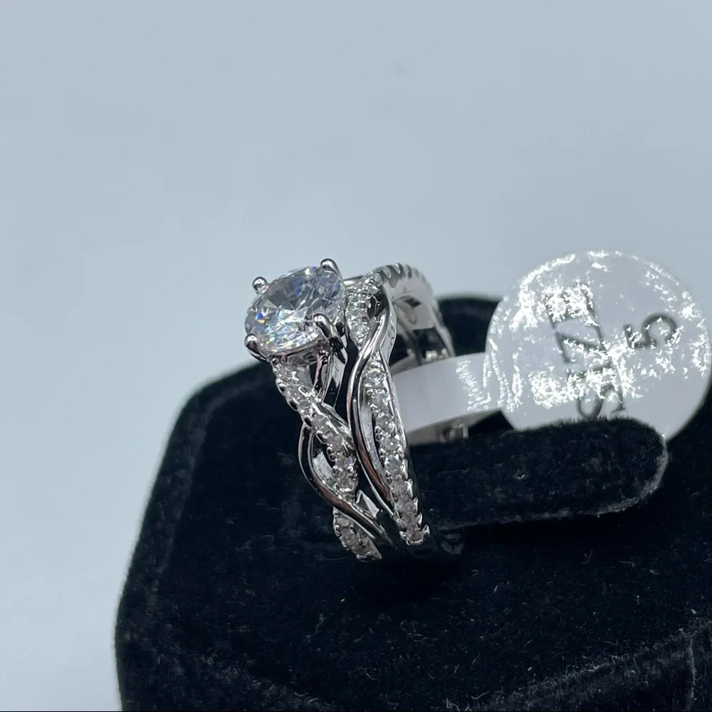 925 Sterling Silver Round Cut Diamond Elegant 2 Band Wedding Ring Set 5